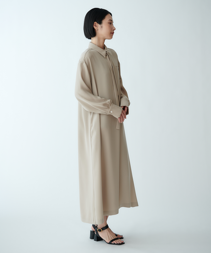 リボンタイワンピース