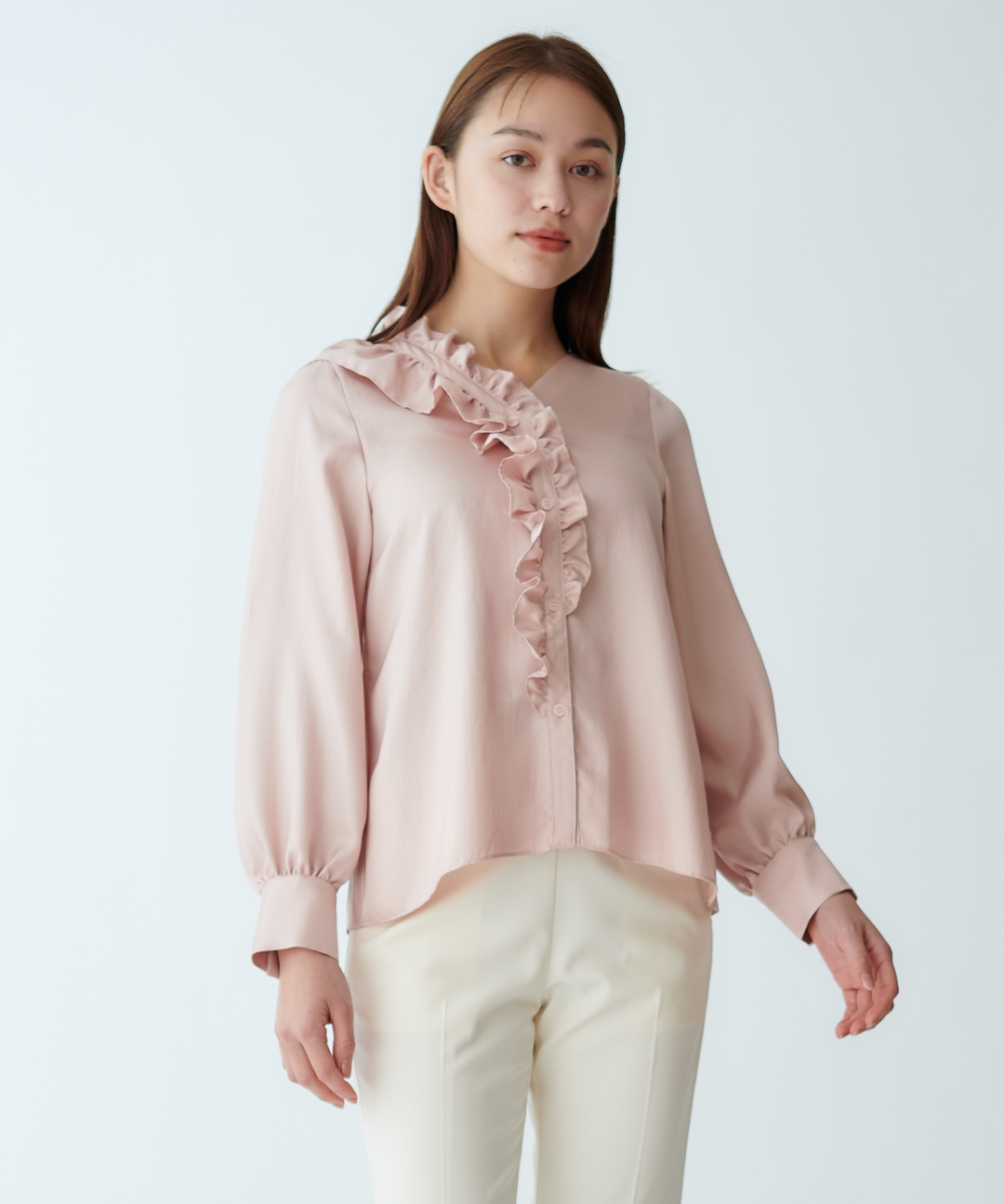 モデル H：167cm / 38 / ピンク