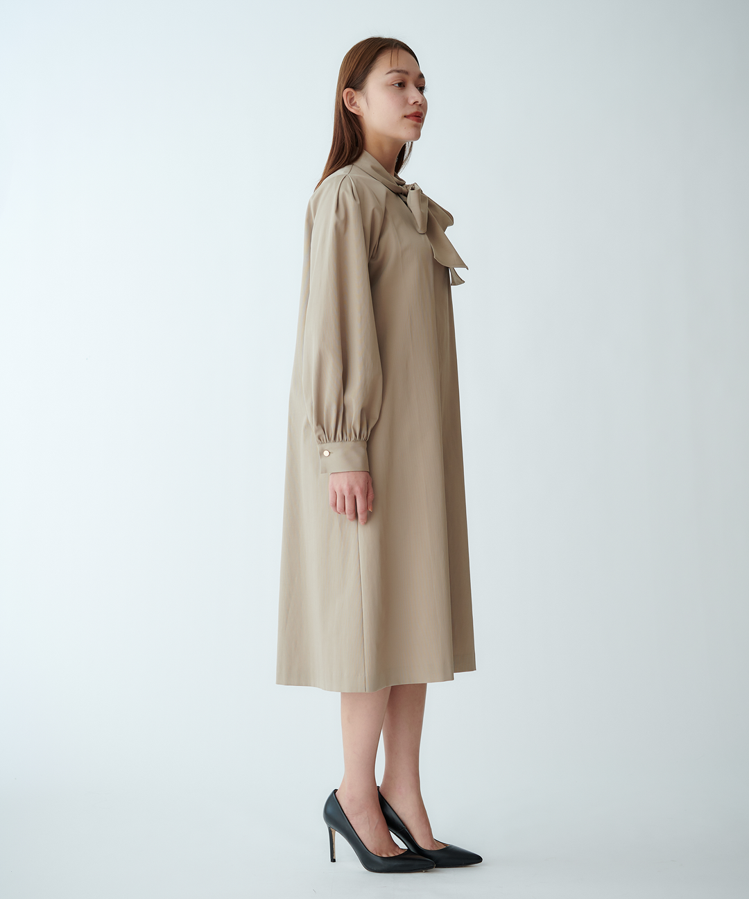 ボウタイリボンワンピース