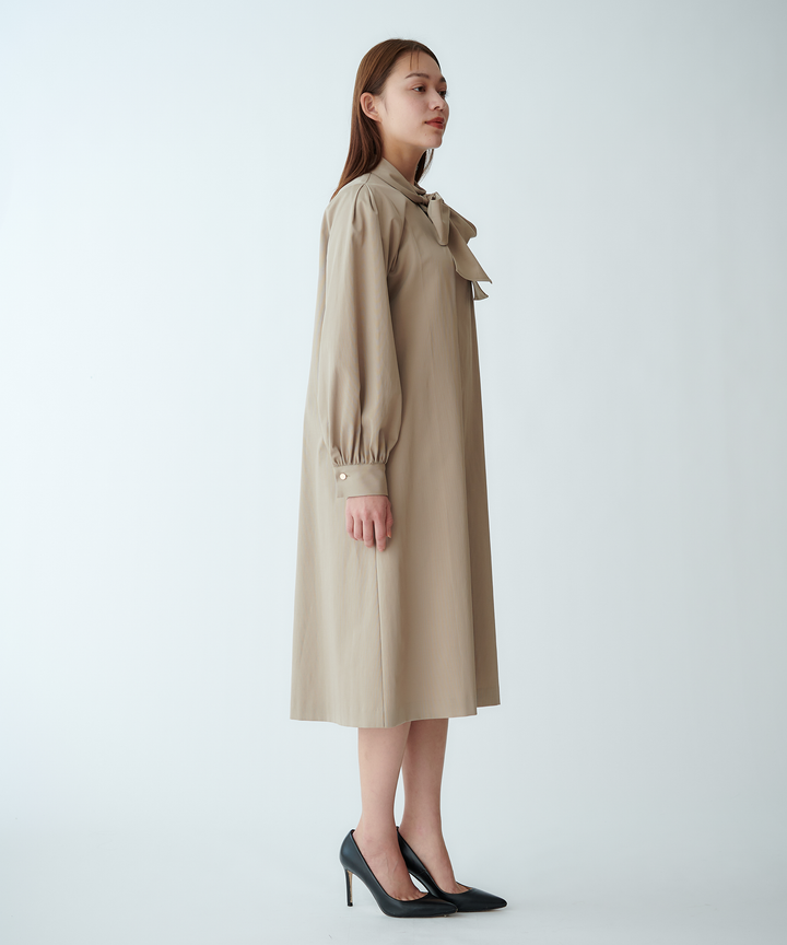 ボウタイリボンワンピース