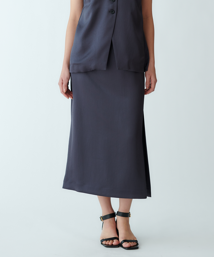 モデル H：167cm / 38 / ブラック