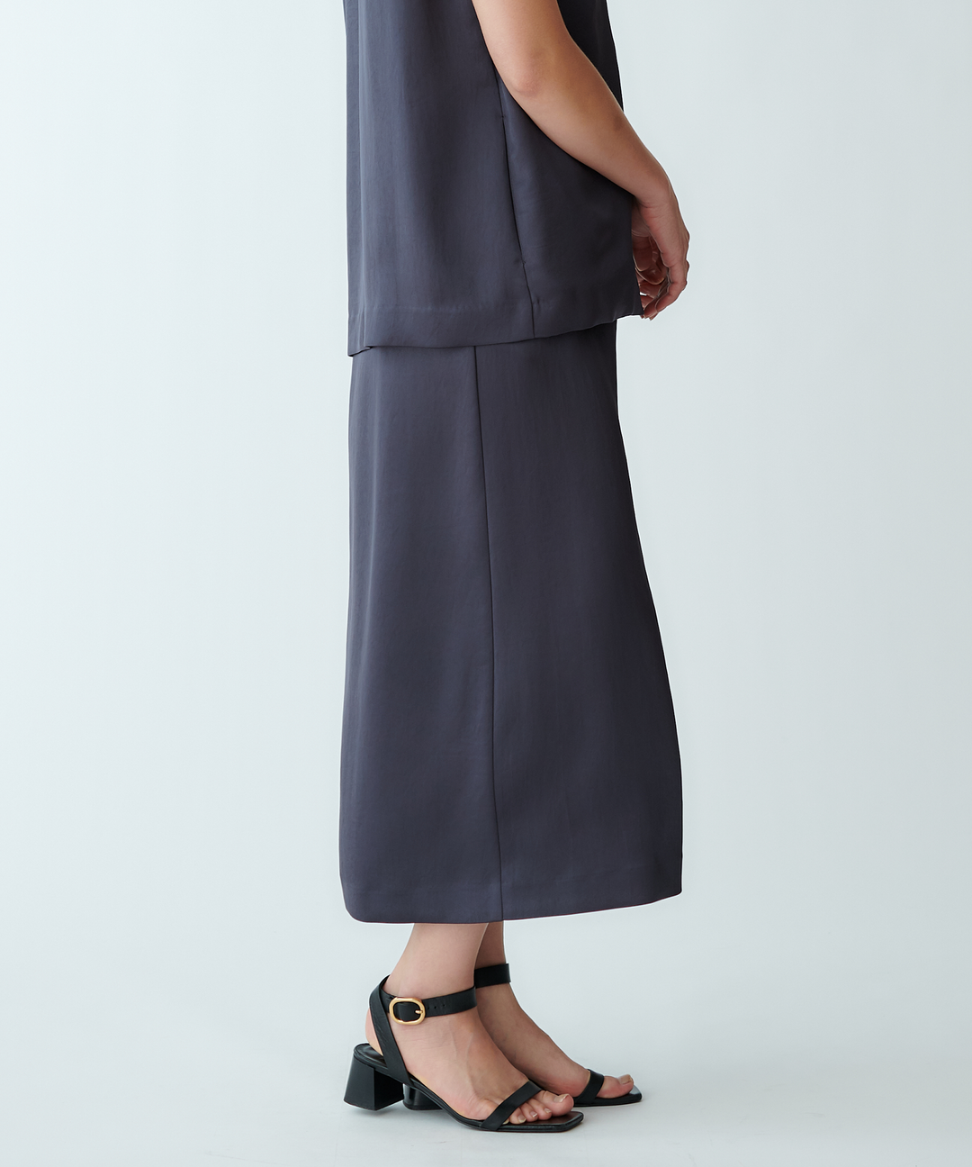 ヴィンテージサテンスカート