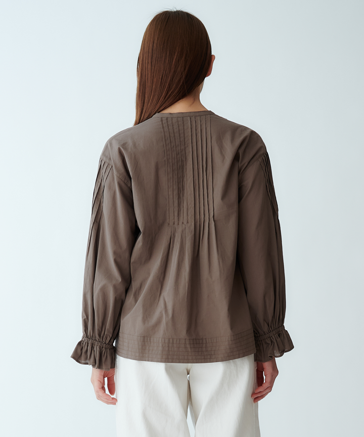 Tuck Volume Ribbon Blouse
