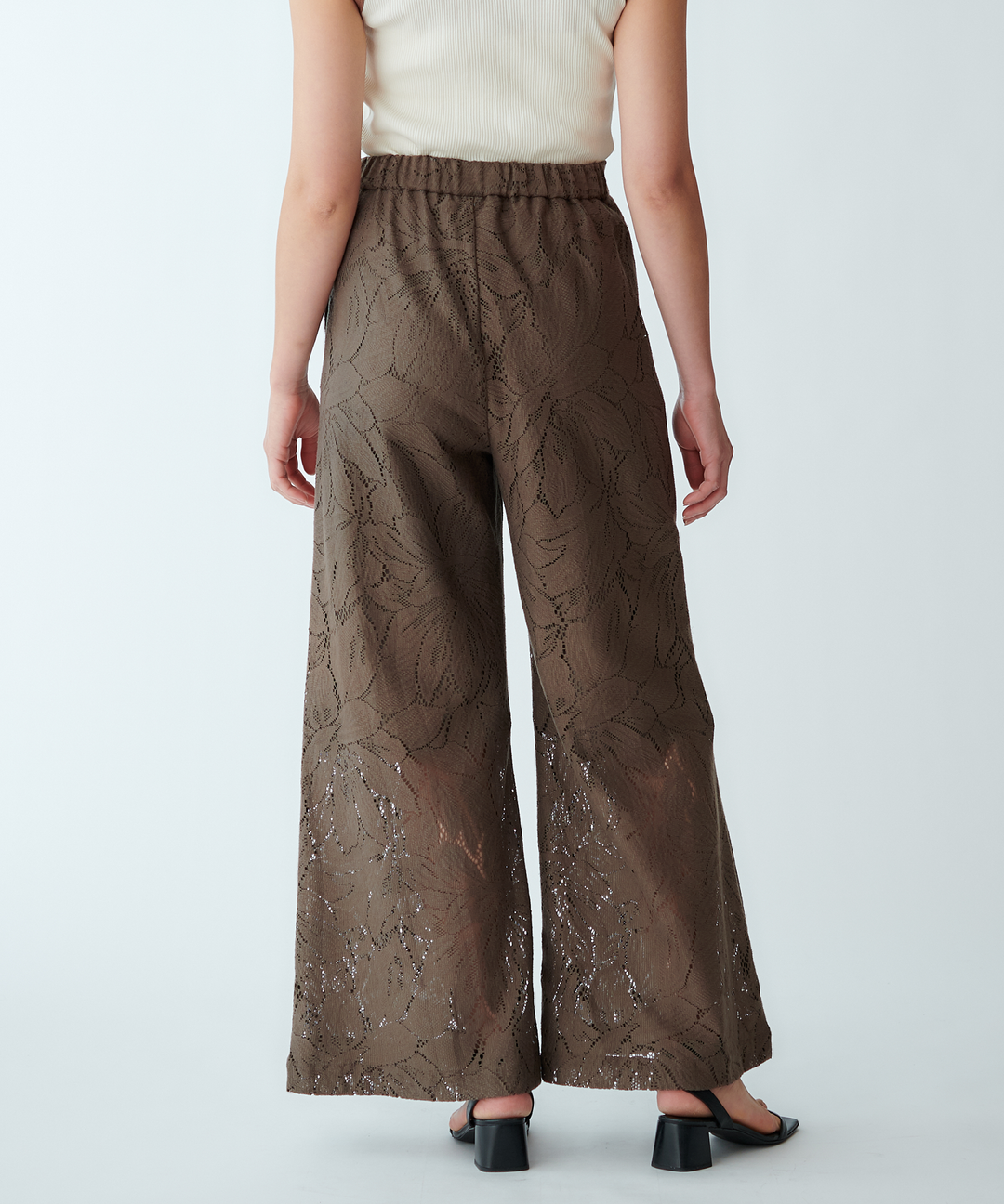 カーテンレースブーツカットパンツ