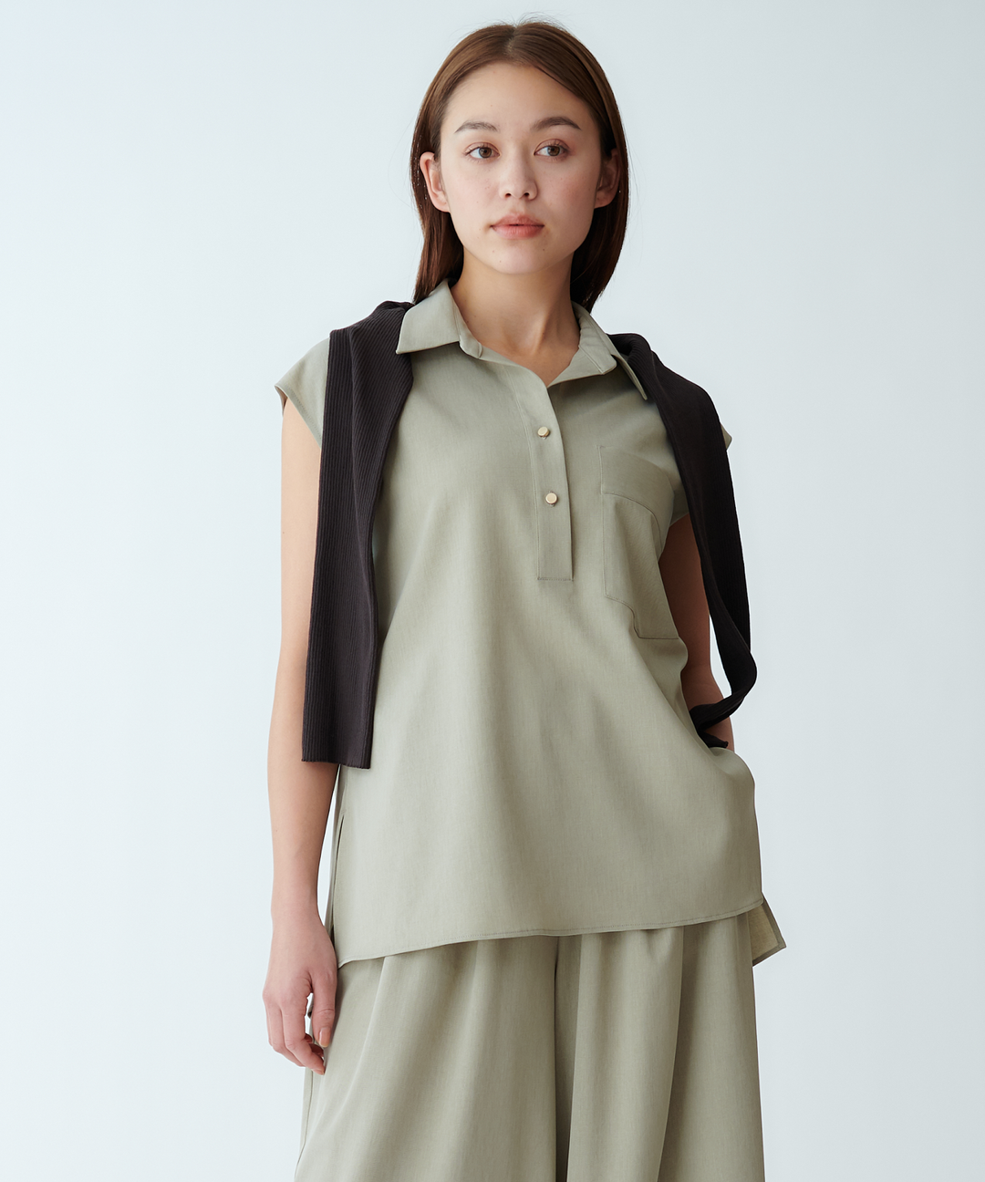 モデル H：167cm / 38 / ブラック