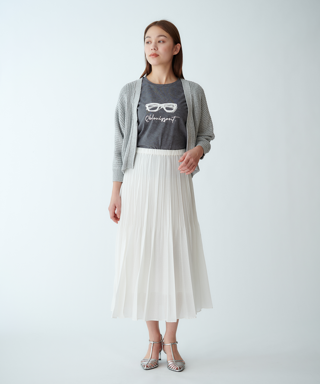 ロゴプリントTシャツ