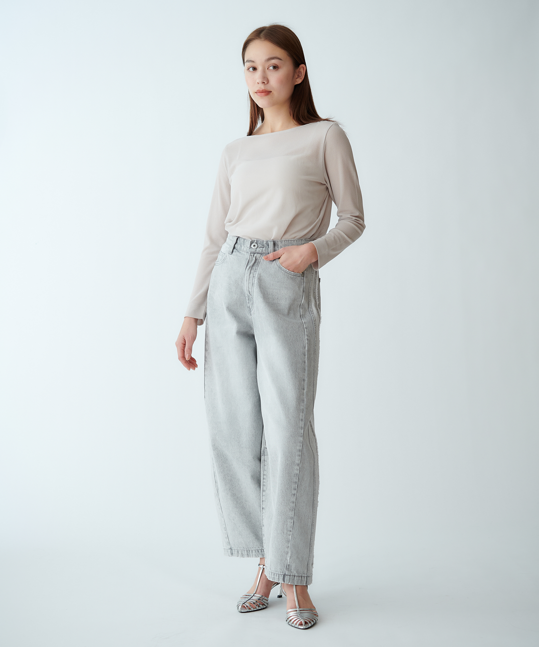 カーブシルエットデニムパンツ