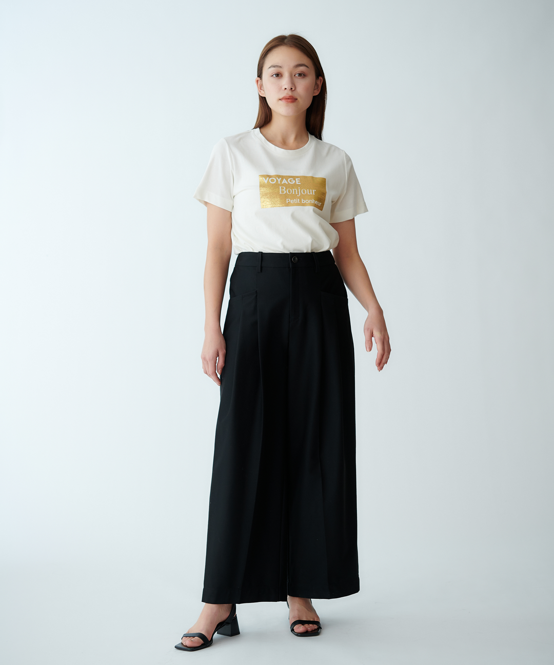 箔プリントロゴTシャツ