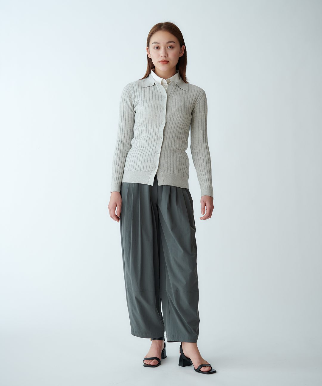 ギャザータックパラシュートパンツ