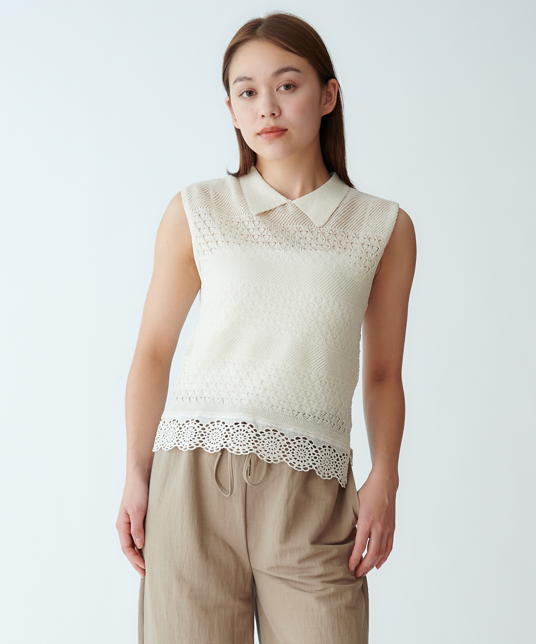 モデル H：167cm / 38 / オフホワイト