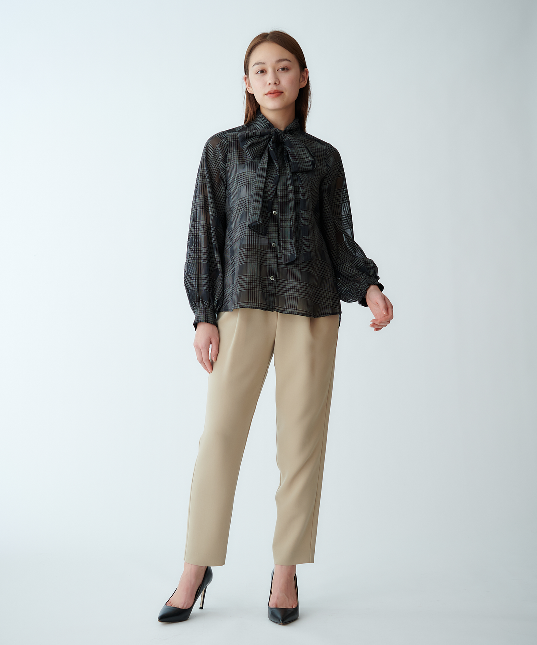 サッカーチェックシアーリボンブラウス