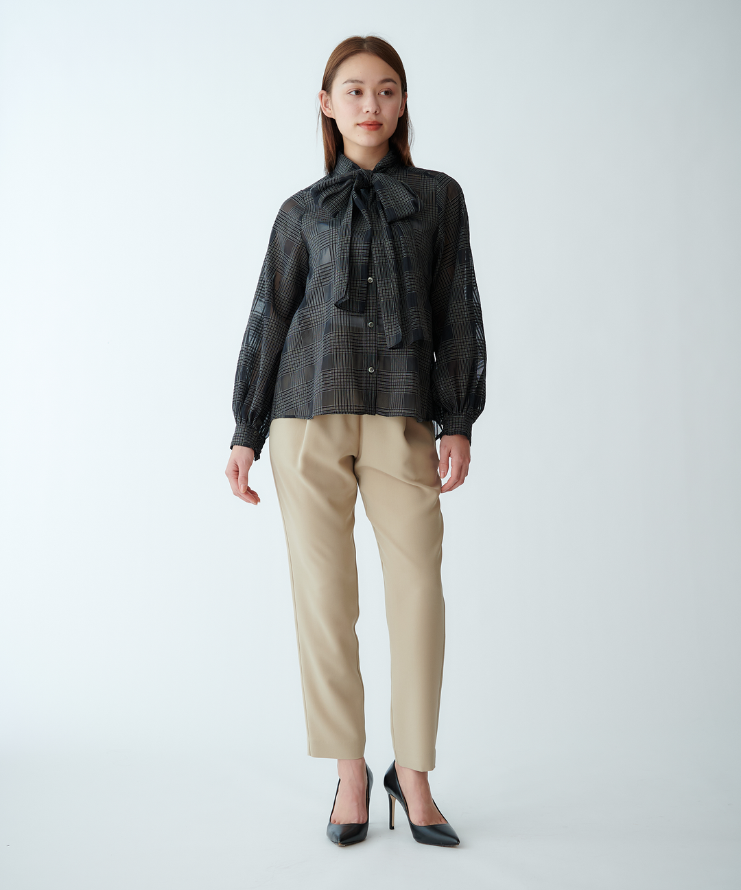 サッカーチェックシアーリボンブラウス