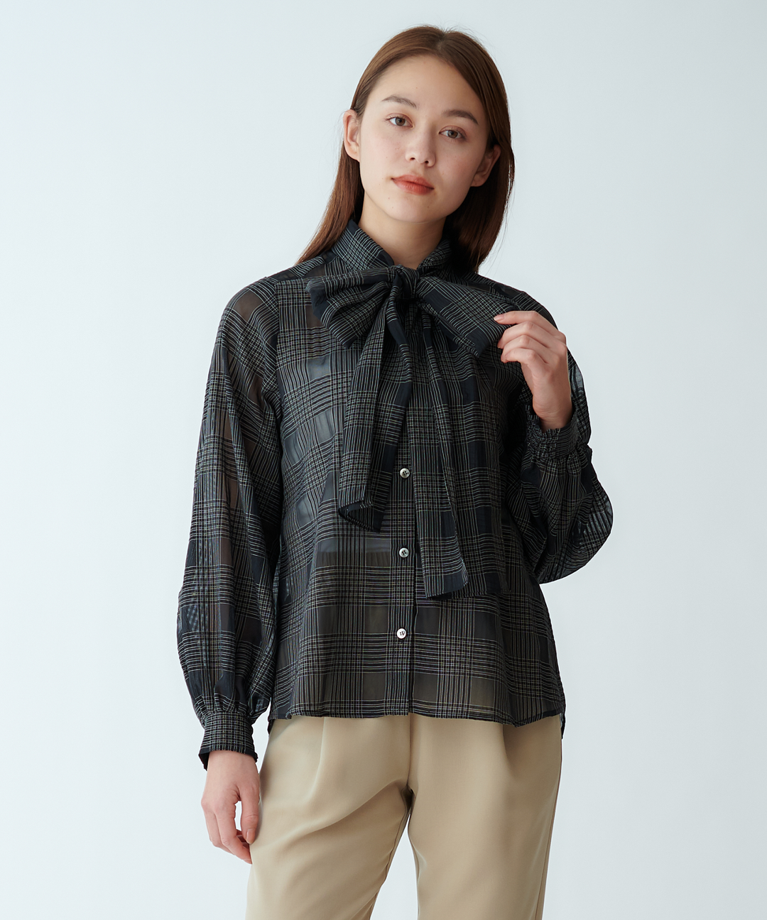 サッカーチェックシアーリボンブラウス