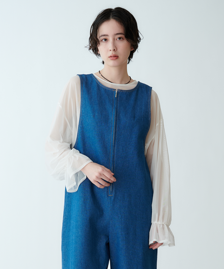 モデル H：165cm / 38 / オフホワイト