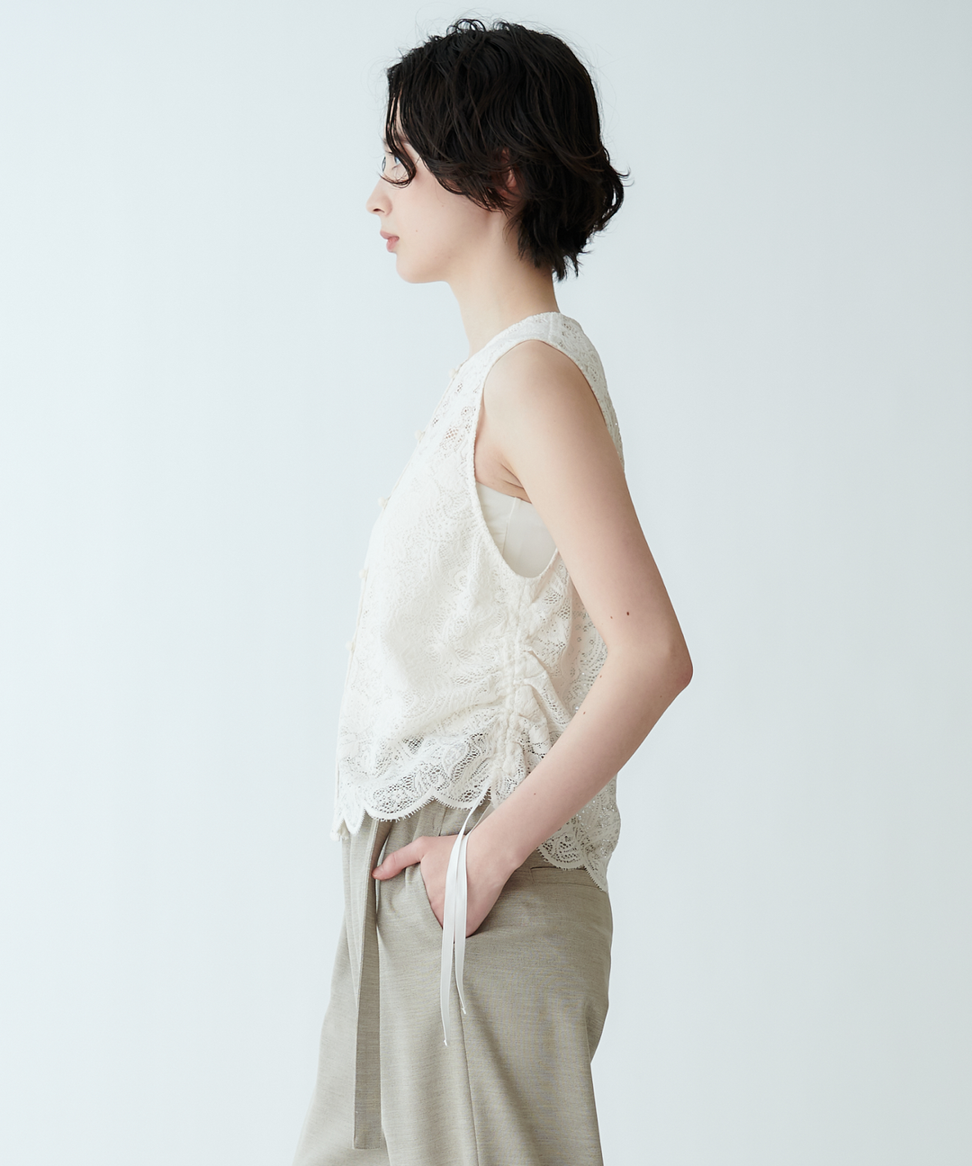 スカラップデザインレースブラウス