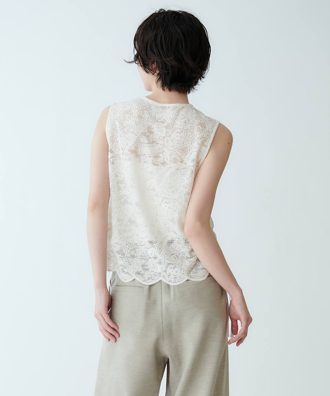 スカラップデザインレースブラウス