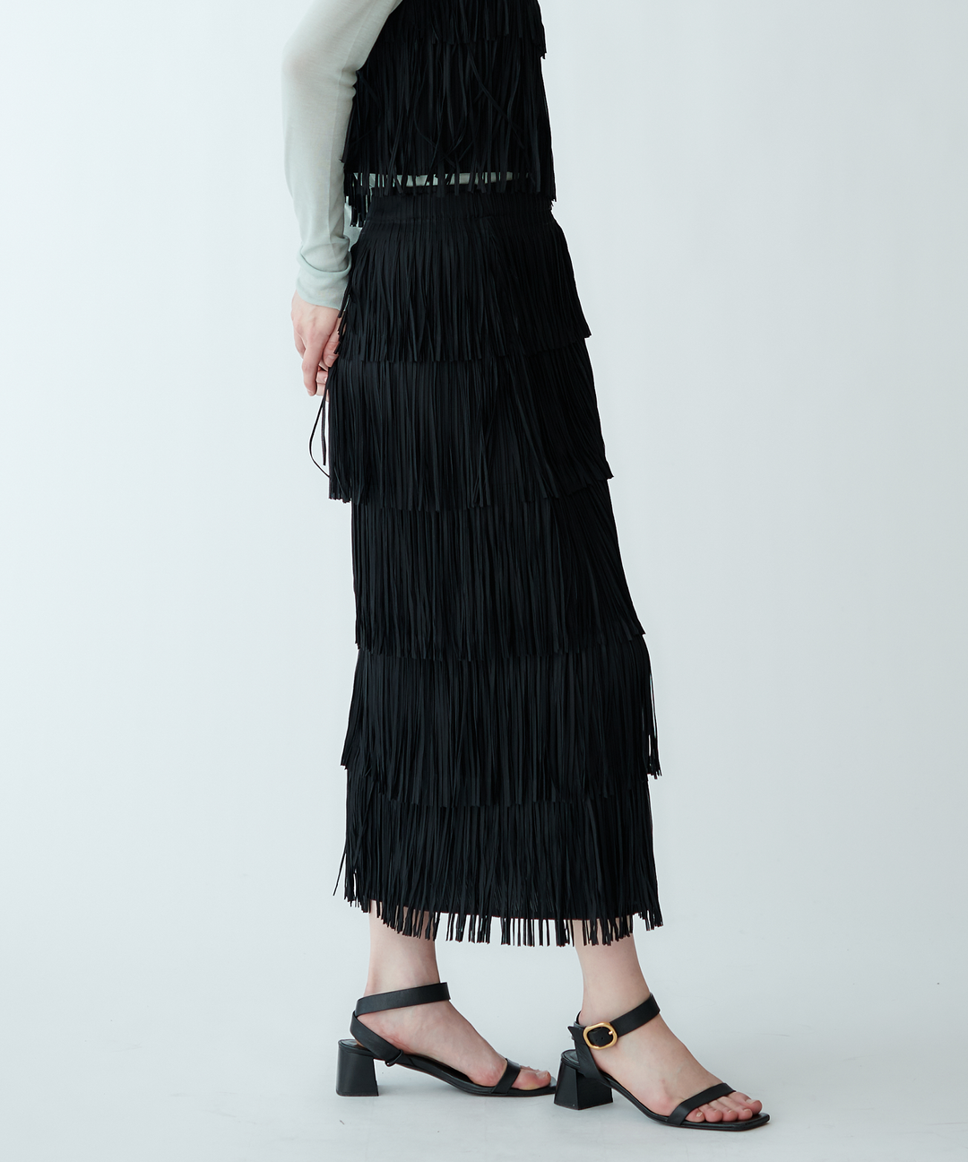 フリンジタイトスカート