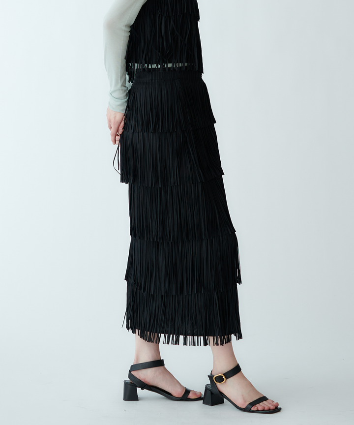 フリンジタイトスカート