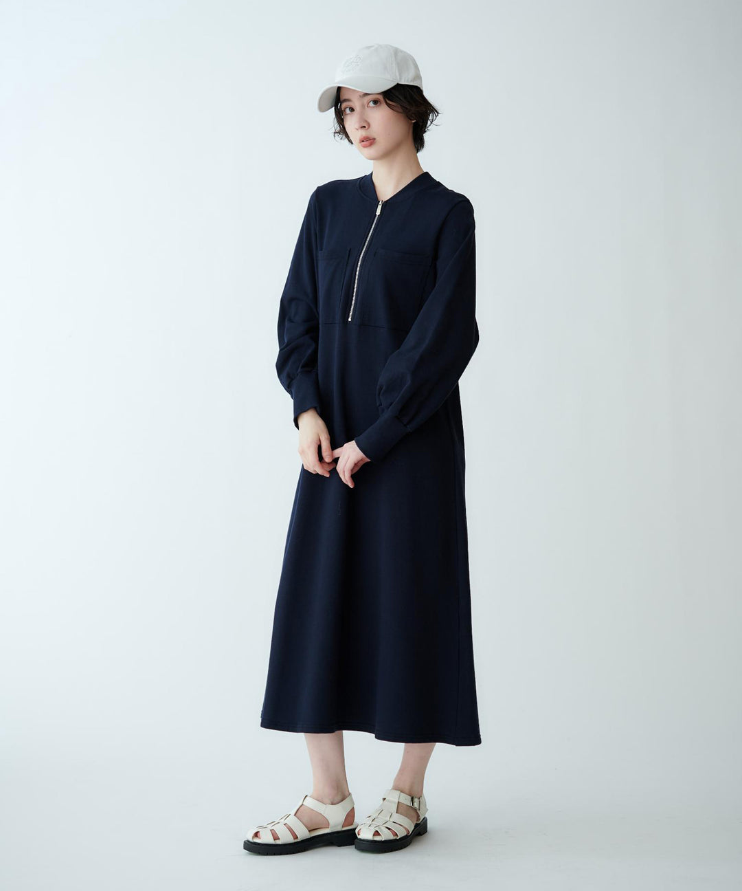 フロントZIPワンピース