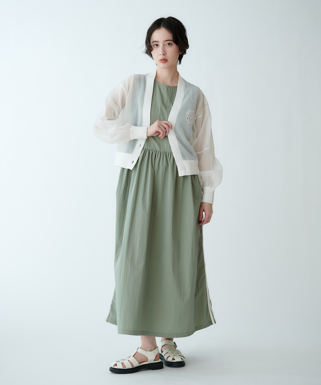 サイドラインノースリーブワンピース