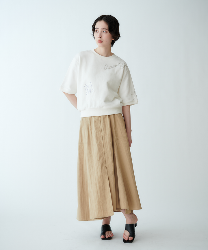 モチーフ刺繍スウェットトップス