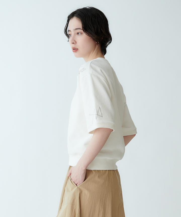 モチーフ刺繍スウェットトップス
