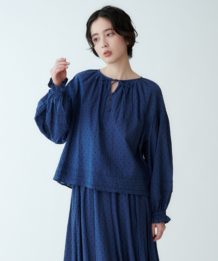 カットジャガードブラウス