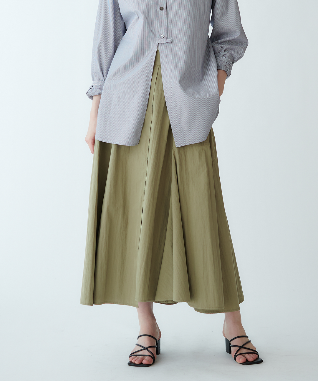 ベイカーポケットアシンメトリースカート – FACE SANS FARD ベイカーポケットアシンメトリースカート – FACE SANS FARD
