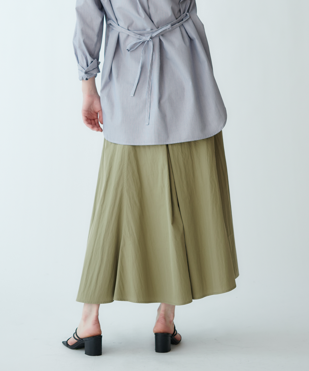 ベイカーポケットアシンメトリースカート – FACE SANS FARD ベイカーポケットアシンメトリースカート – FACE SANS FARD