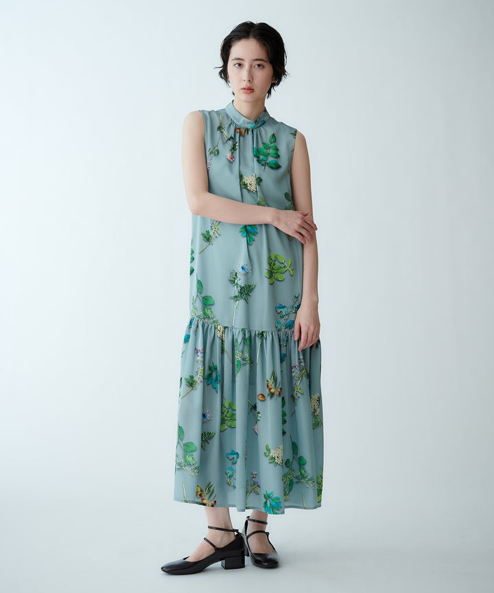 ボタニカルプリントノースリーブワンピース