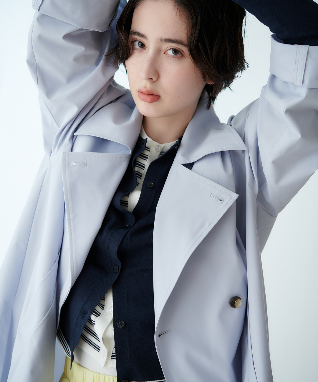 ライトトレンチコート