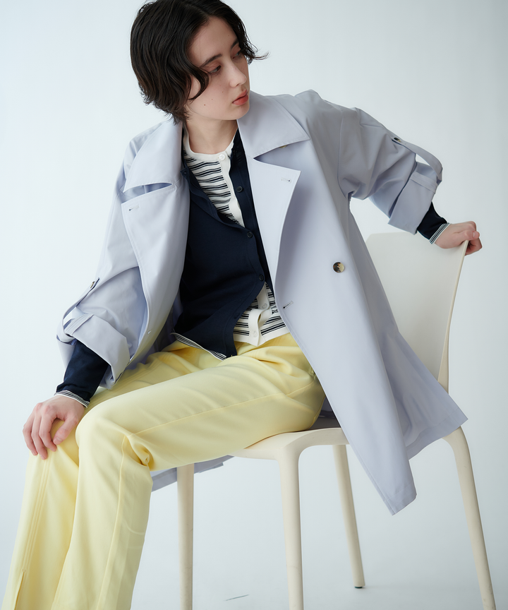 ライトトレンチコート