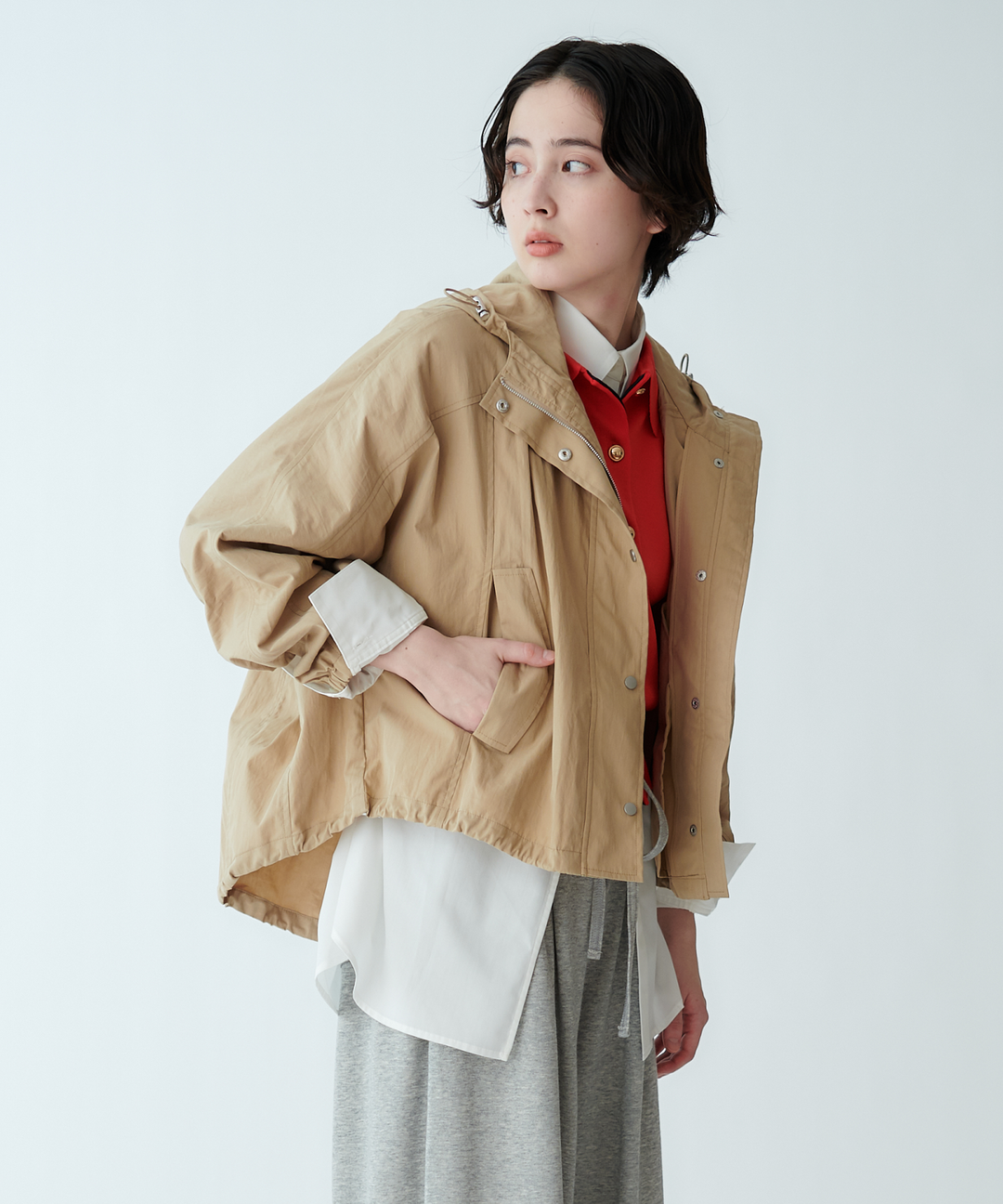 モデル H：165cm / 38 / ベージュ