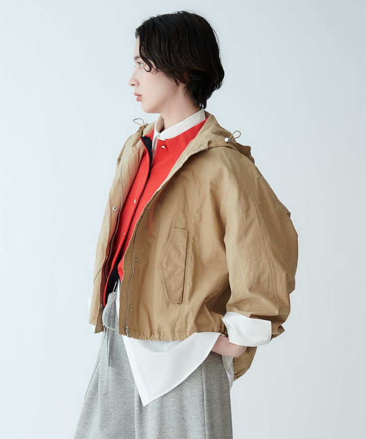 テントラインフードブルゾン