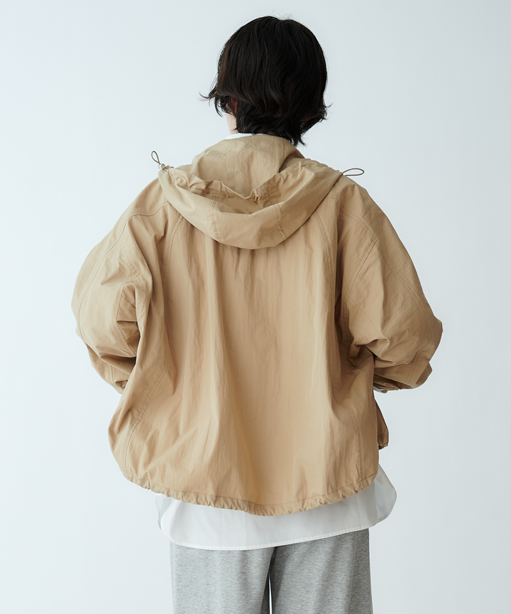 テントラインフードブルゾン