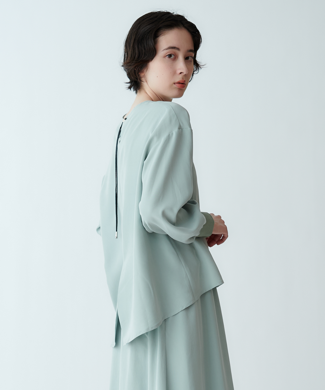 配色デザインブラウス