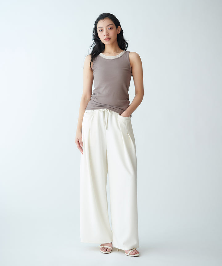 スクエアタンクトップ