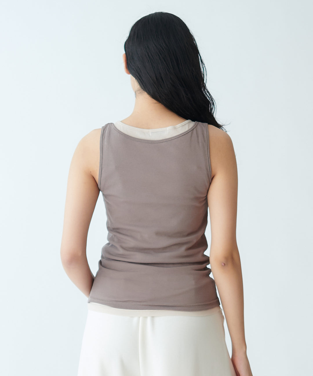 スクエアタンクトップ