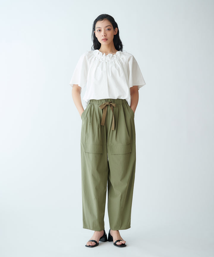 カーブパンツ
