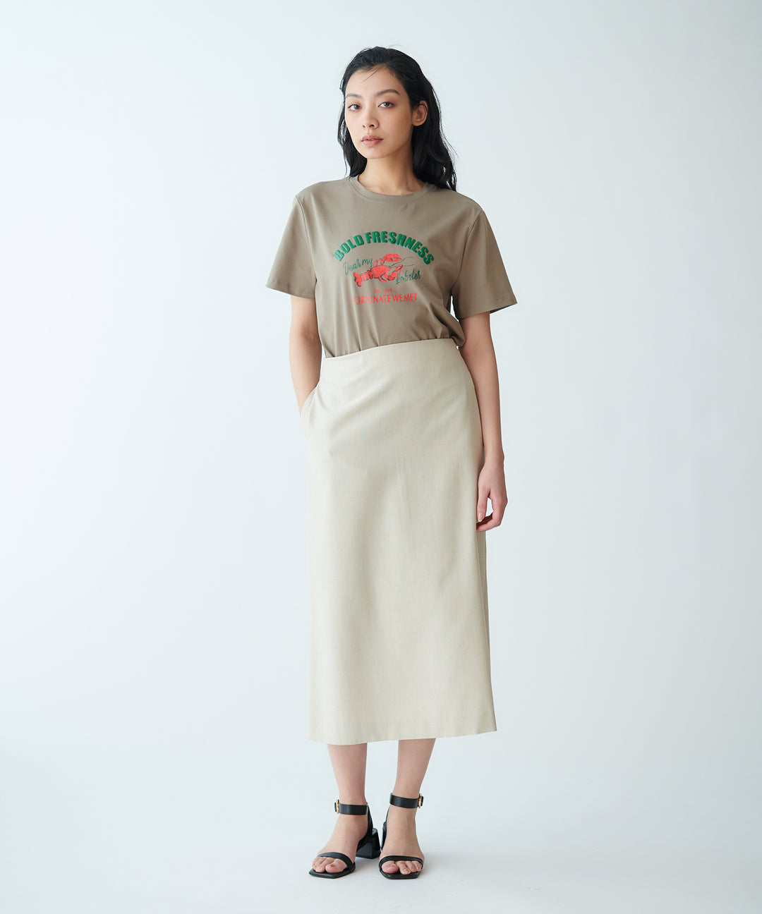 タイトシルエットスカート