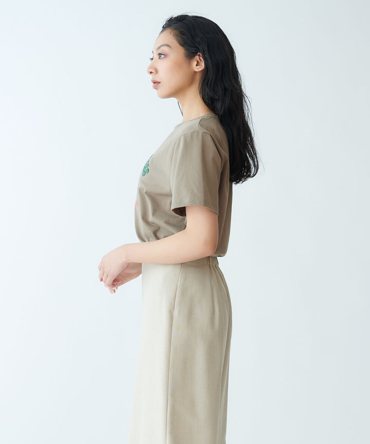 ロゴプリントTシャツ