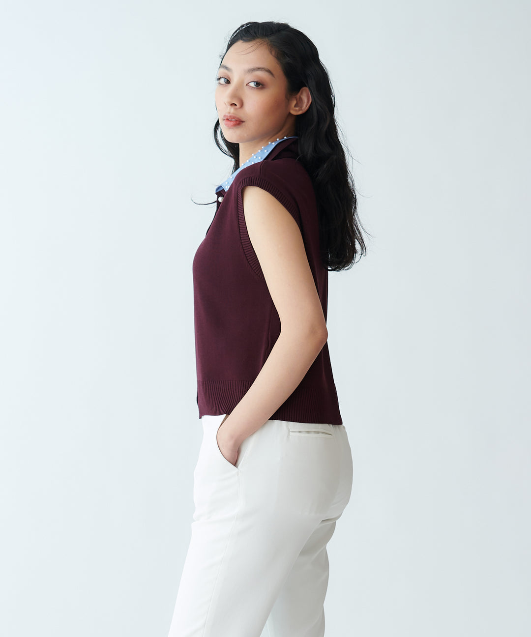 Shirt-Collared Sleeveless Knit