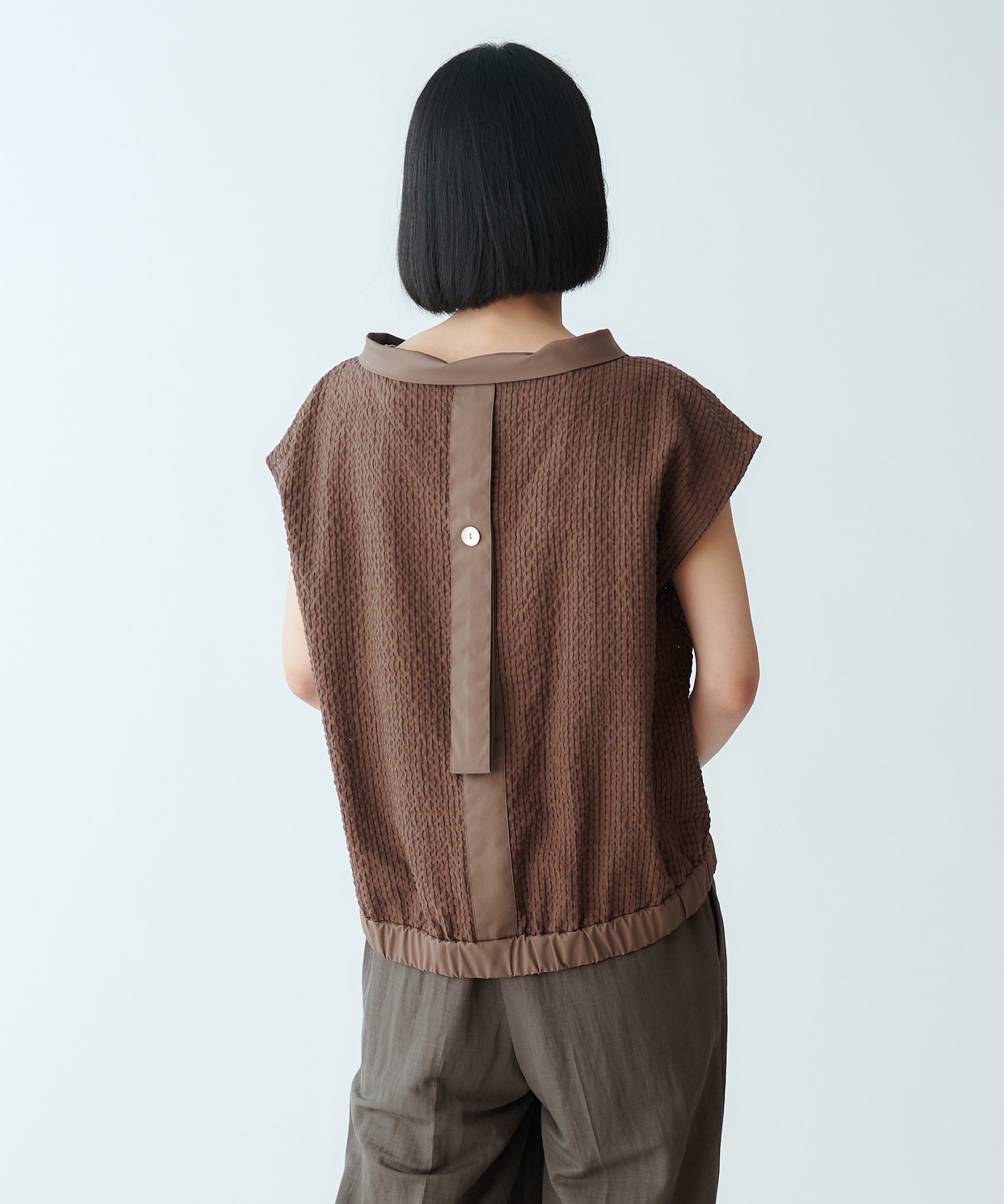 サッカーチェックフレンチスリーブブラウス – FACE SANS FARD