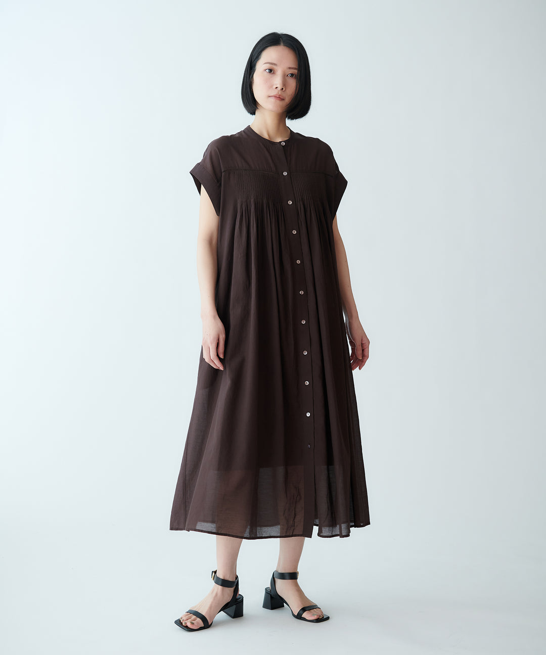 ピンタックシアーワンピース