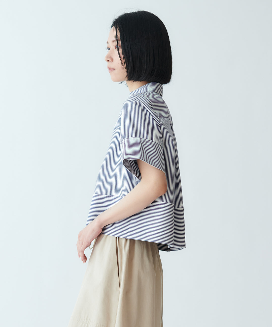 ジップアップコットンシャツ