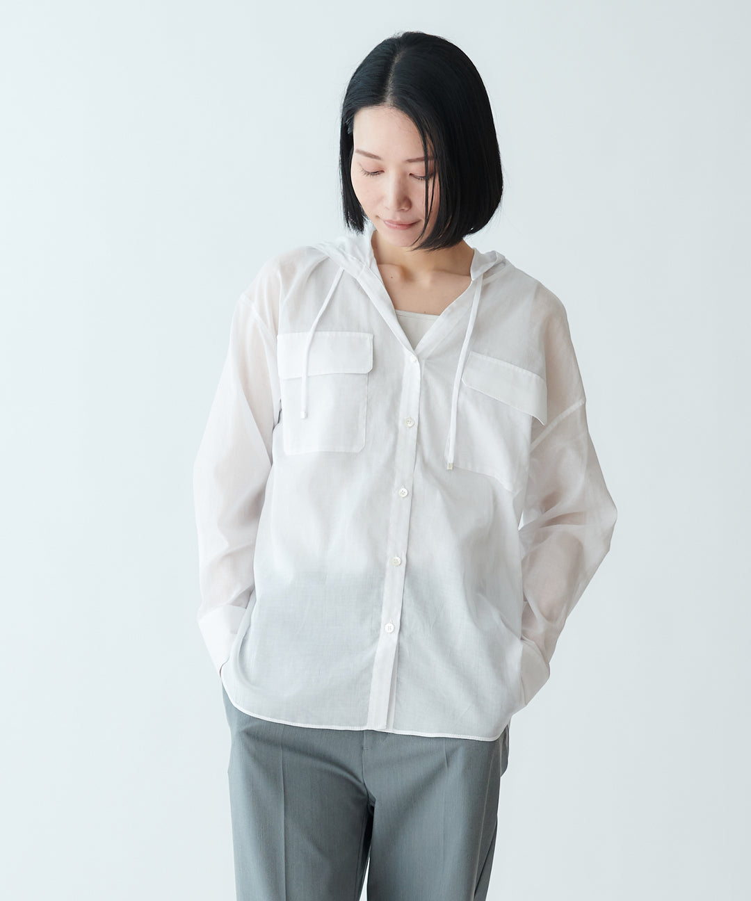 モデル H：165cm / 38 /ホワイト