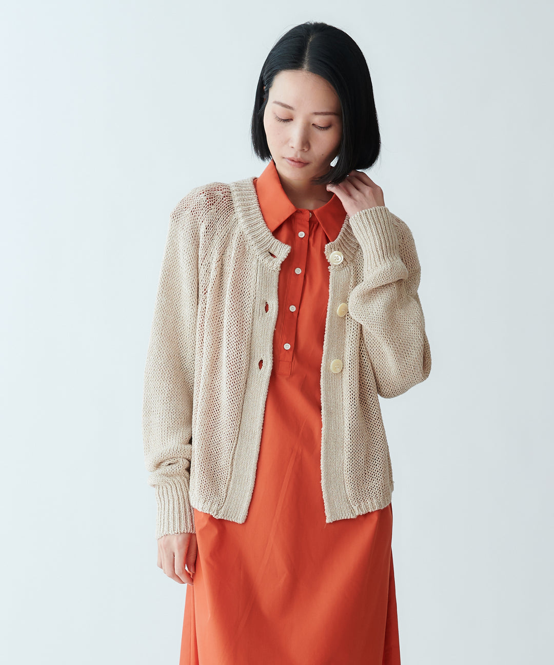 モデル H：165cm / 38 /ベージュ