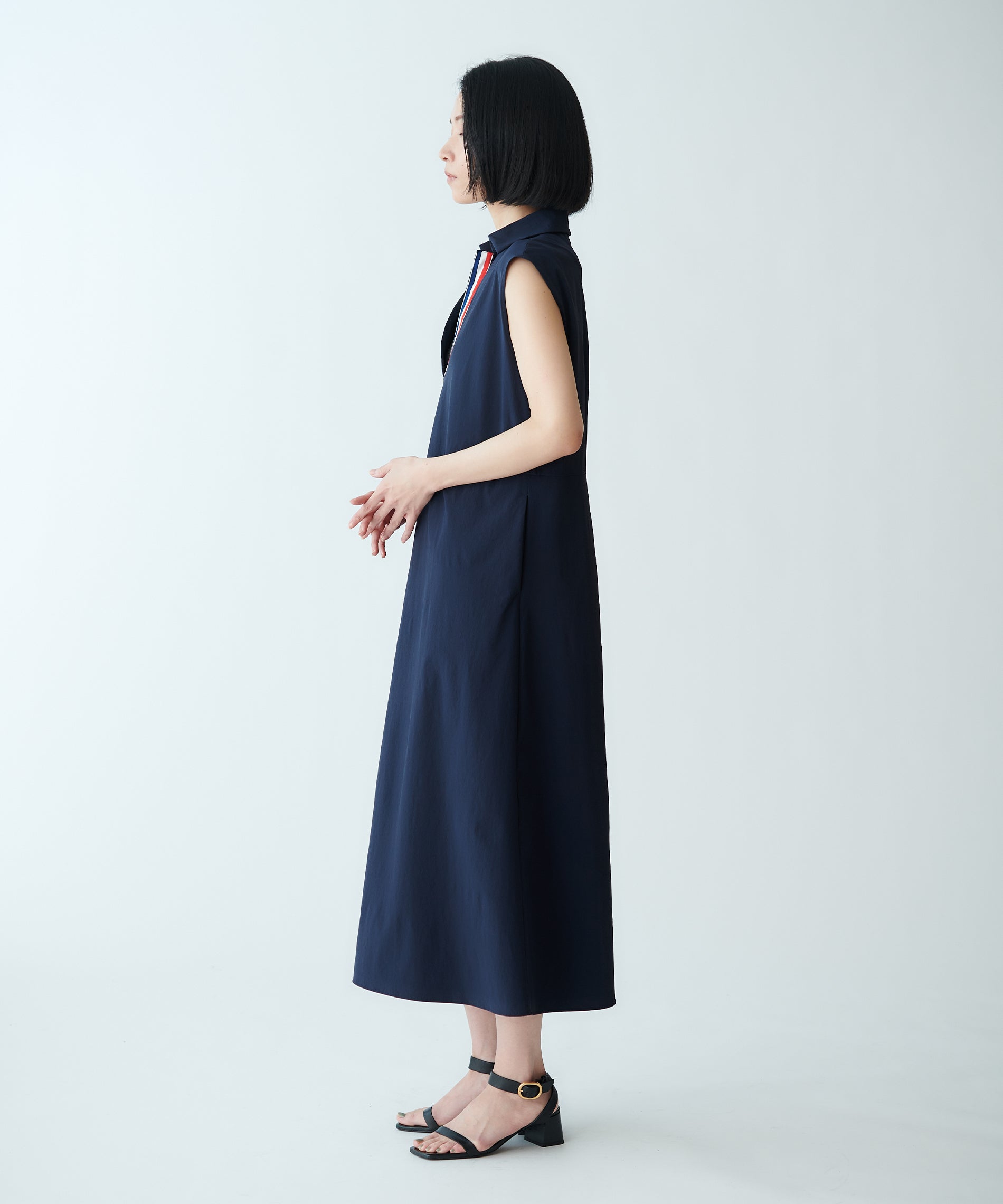 Vネックワンピース – FACE SANS FARD