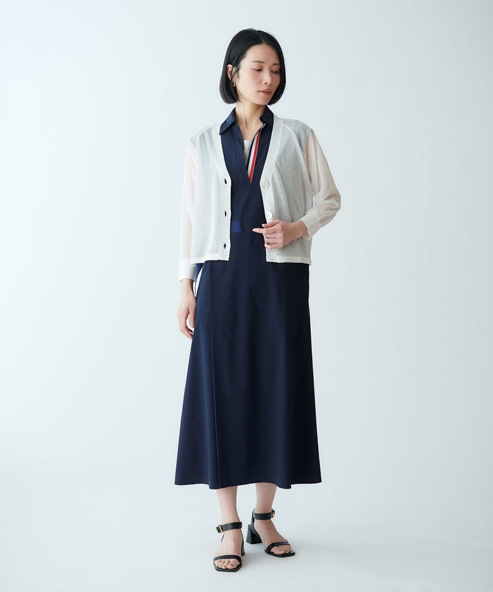 Vネックワンピース