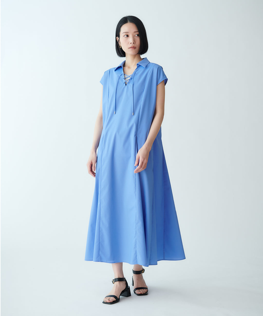 モデル H：165cm / 38 /ロイヤルブルー